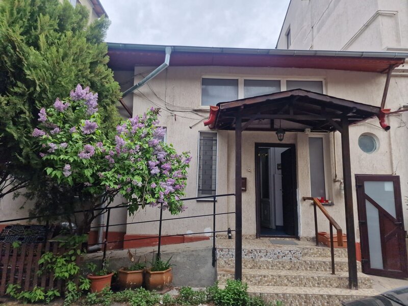 Piata Romana Vanzare Casa S+P zona Piata Romana - Caderea Bastiliei